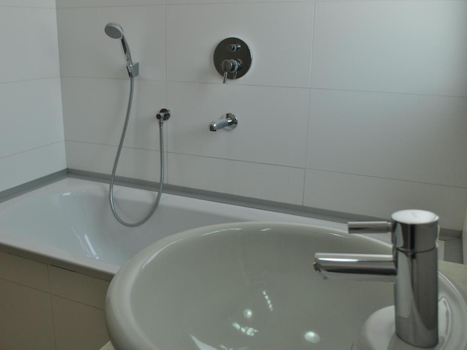 Villa Vista Guesthouse, Windhoek, Namibia Номер фото